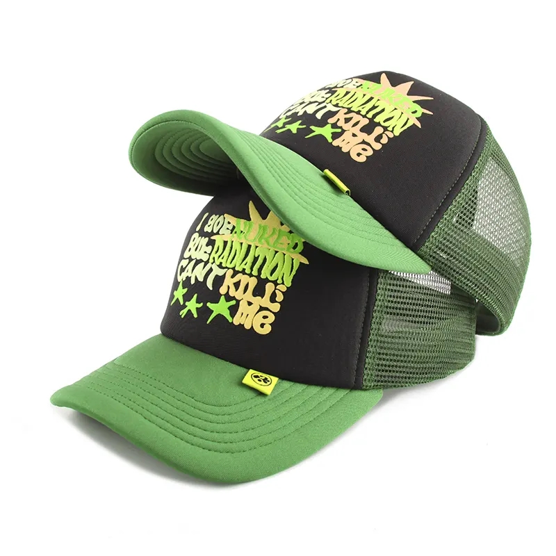 Benutzerdefinierte Stickstärke Trucker Hüte Screen -Druck Puff -Druck Logo Normal Foam Trucker Caps Atmungsfreier Hut