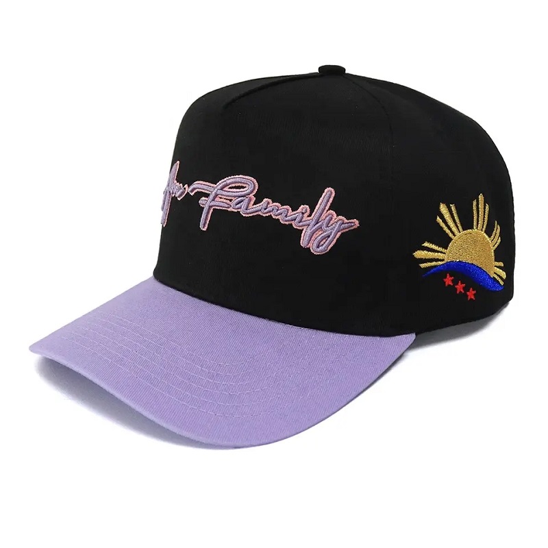 Neuankömmlinge Kontrastfarbe Schwarz und Lila benutzerdefinierte Farbe 5 Panel Sticklogo Baseball Cap Sporthüte für Erwachsene